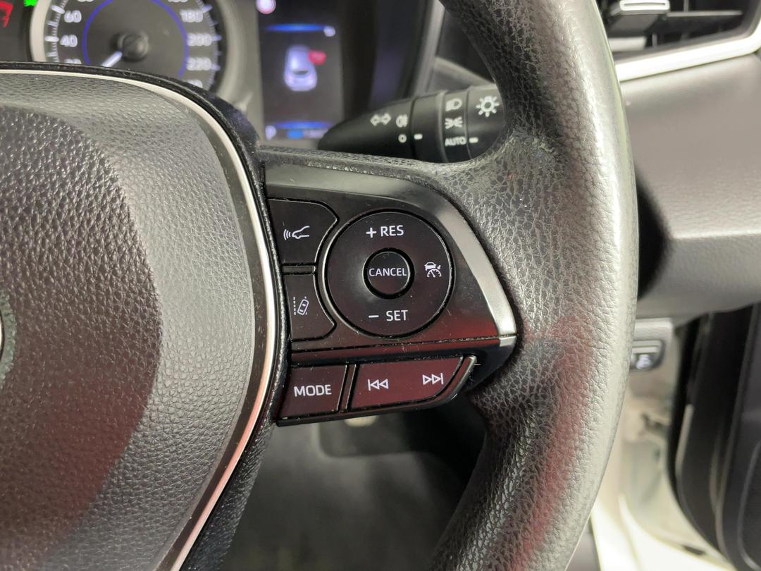 Photo '24' of Toyota Corolla
