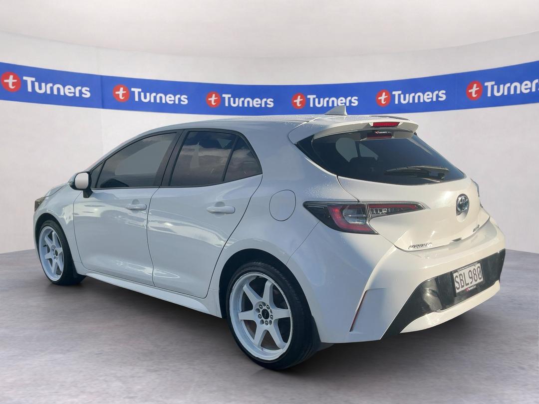 Photo '5' of Toyota Corolla