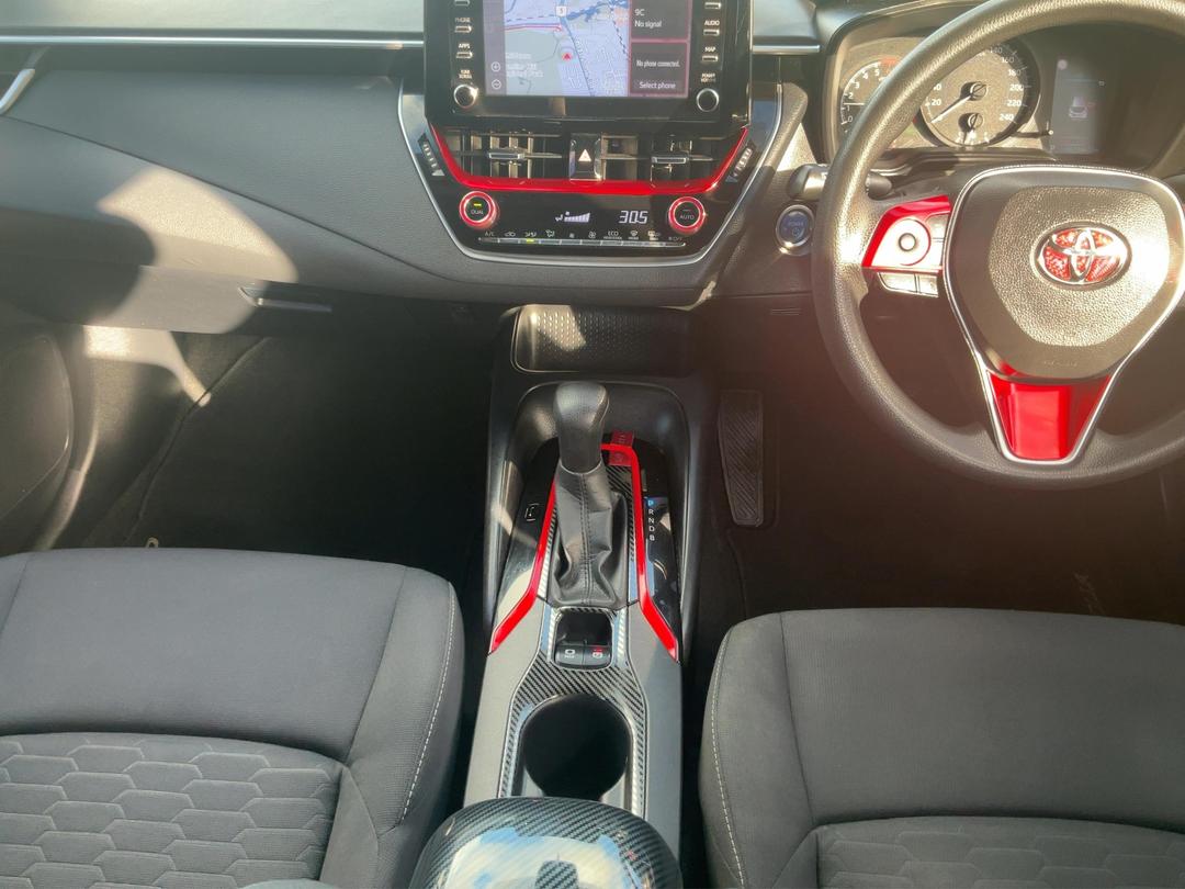 Photo '18' of Toyota Corolla
