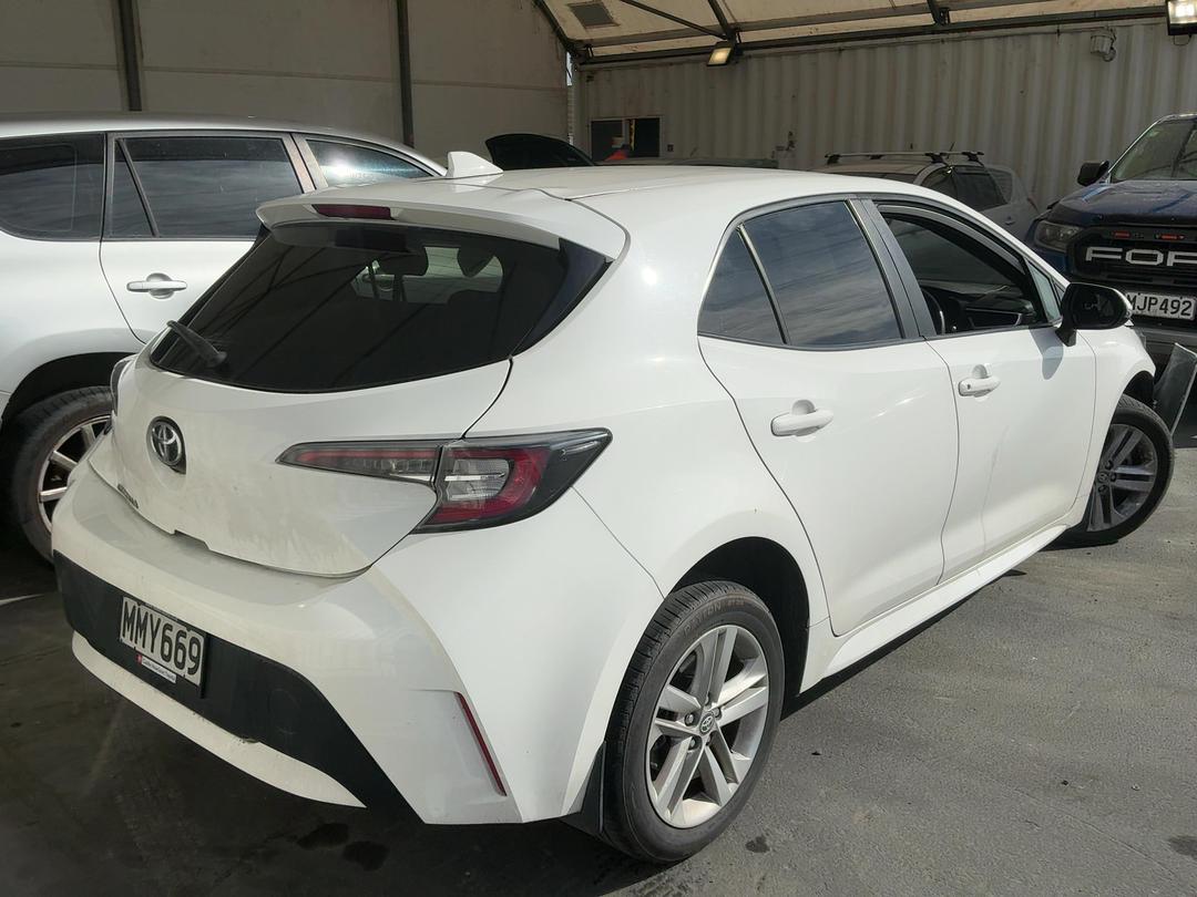 Photo '6' of Toyota Corolla GX Photo '6' of Toyota Corolla GX