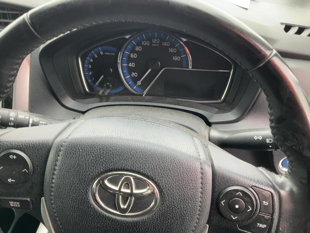 Photo '13' of Toyota Corolla Fielder Photo '13' of Toyota Corolla Fielder