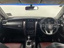 Thumbnail '17' of Toyota Fortuner