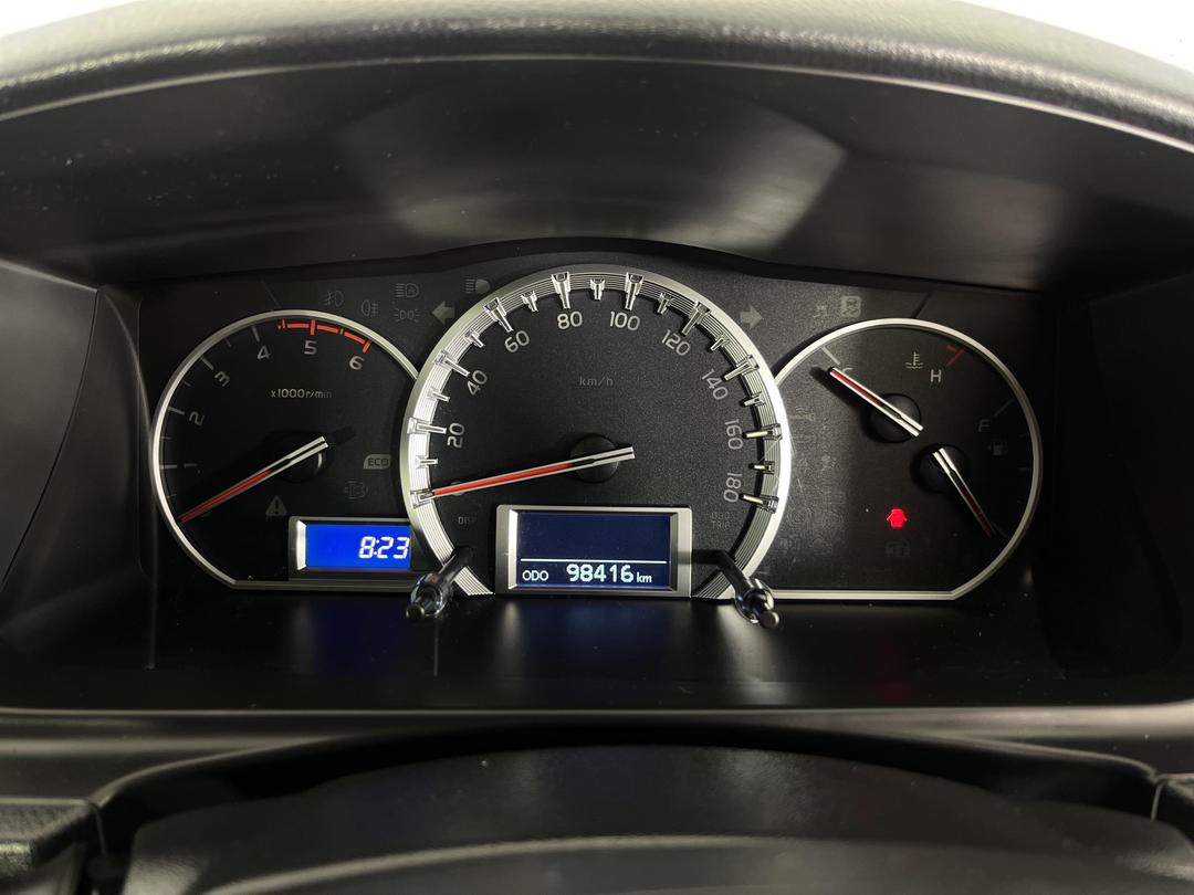 Photo '18' of Toyota Hiace