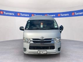 Photo '2' of Toyota Hiace