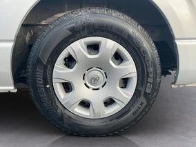 Photo '11' of Toyota Hiace