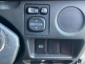 Photo '27' of Toyota Hiace
