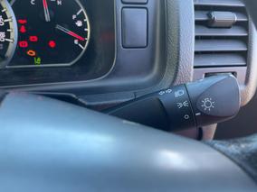 Photo '28' of Toyota Hiace