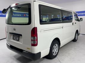 Photo '7' of Toyota Hiace