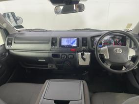 Photo '17' of Toyota Hiace