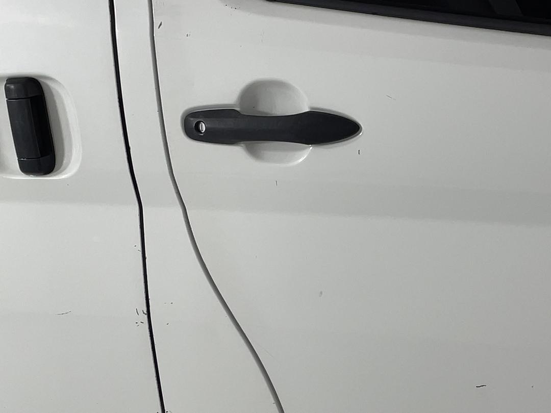 Photo '30' of Toyota Hiace