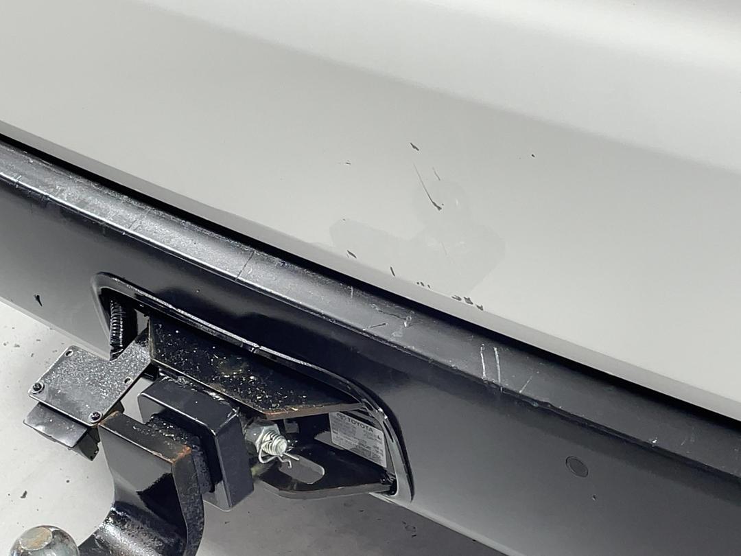 Photo '32' of Toyota Hiace