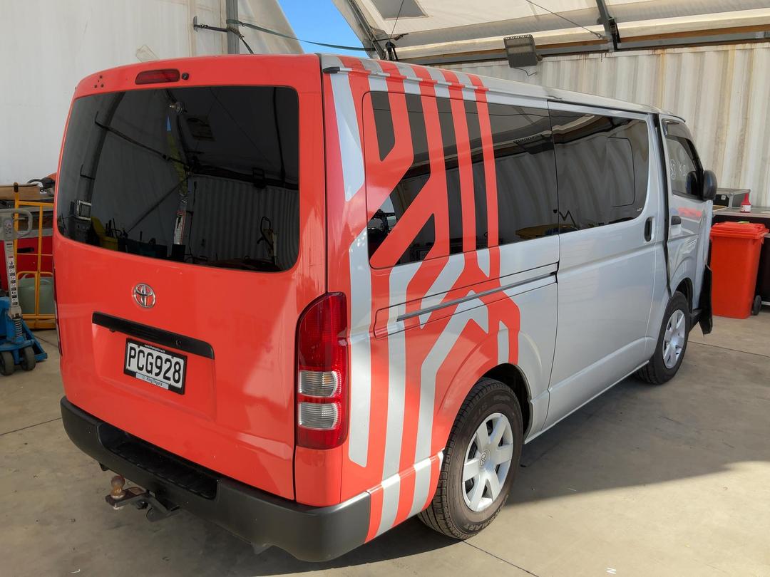 Photo '8' of Toyota Hiace ,Regius ACE Photo '8' of Toyota Hiace ,Regius ACE