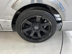 Photo '11' of Toyota Hiace