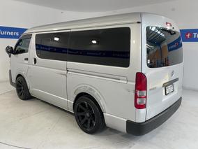 Photo '5' of Toyota Hiace