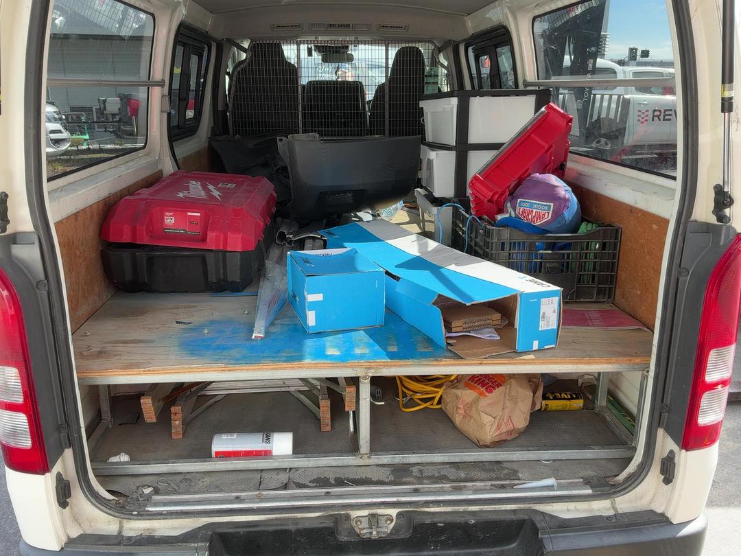 Photo '21' of Toyota Hiace