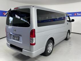 Photo '7' of Toyota Hiace
