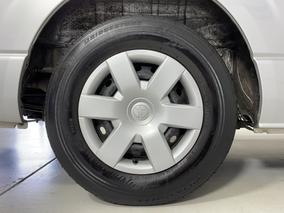 Photo '12' of Toyota Hiace