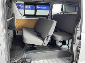 Photo '19' of Toyota Hiace