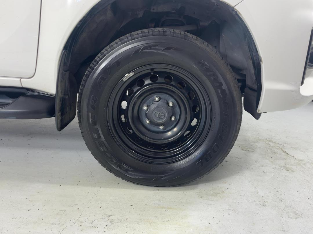 Photo '9' of Toyota Hilux