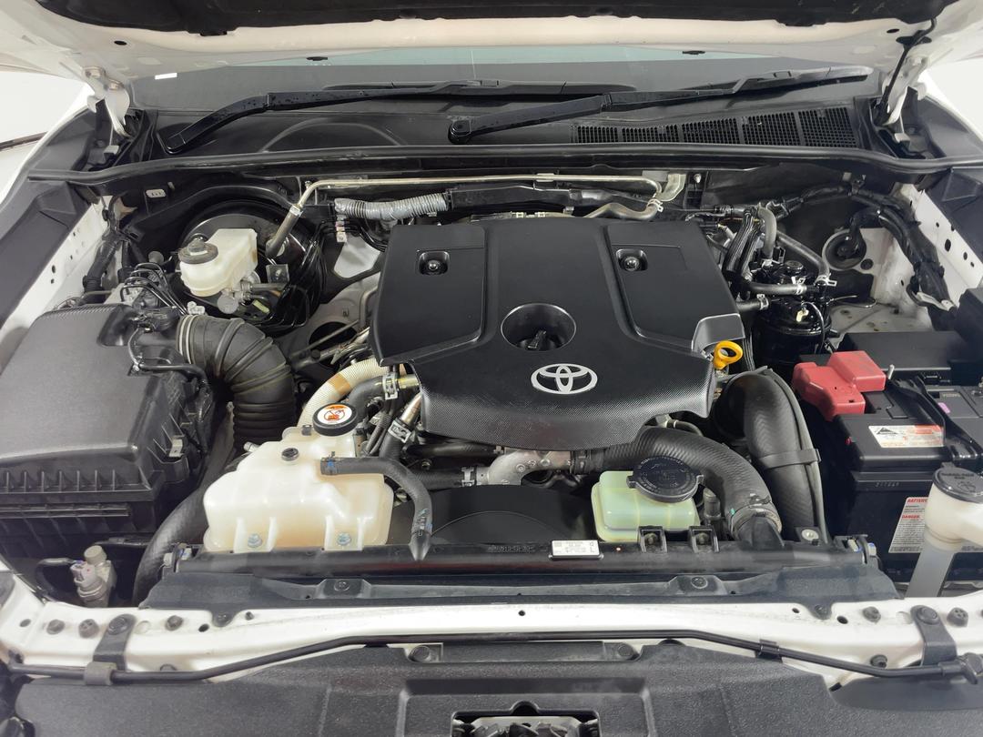 Photo '13' of Toyota Hilux
