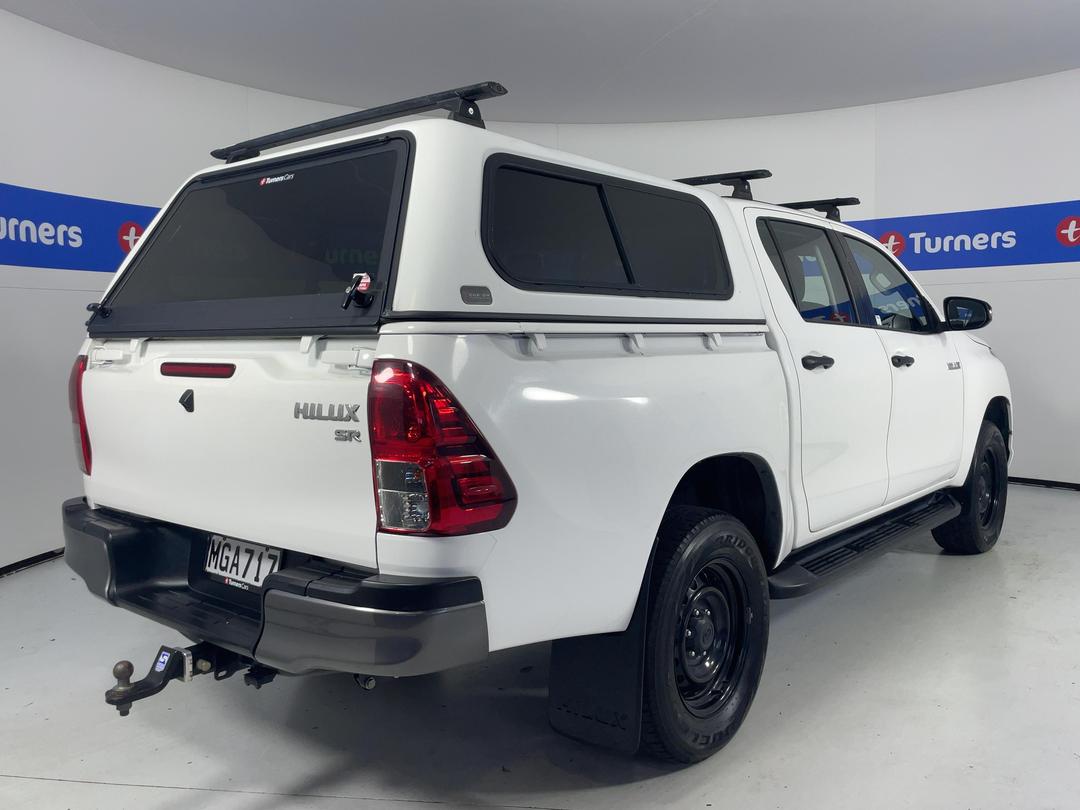 Photo '7' of Toyota Hilux