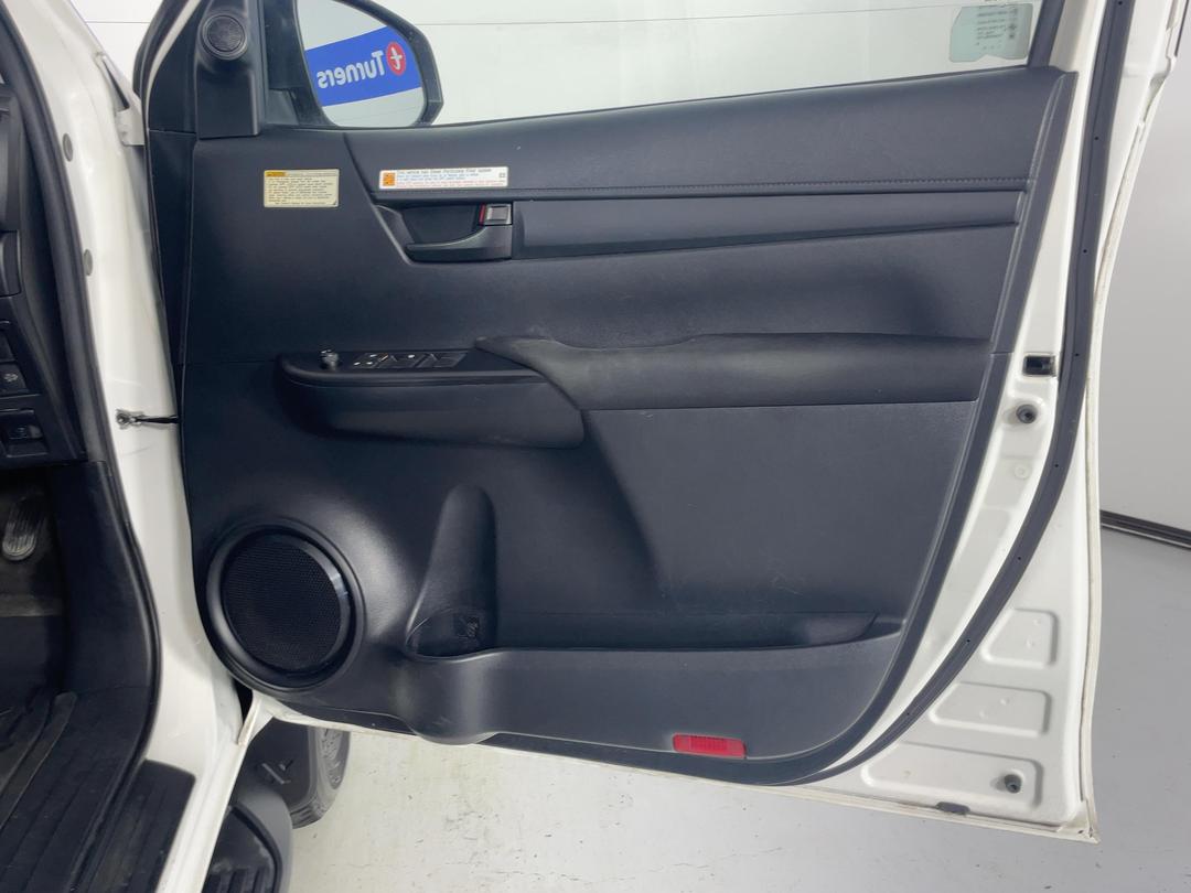 Photo '15' of Toyota Hilux