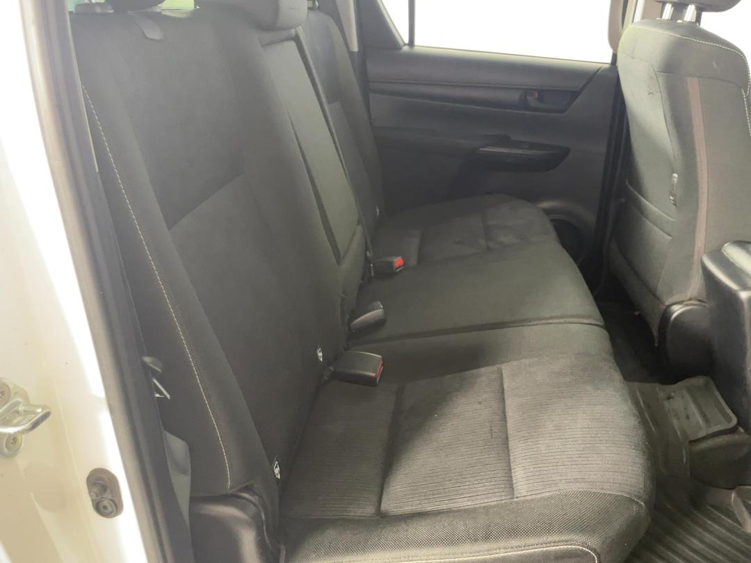 Photo '20' of Toyota Hilux