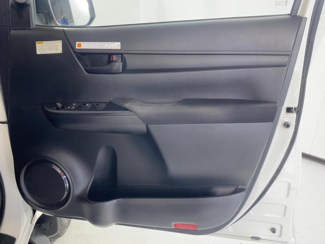 Photo '15' of Toyota Hilux