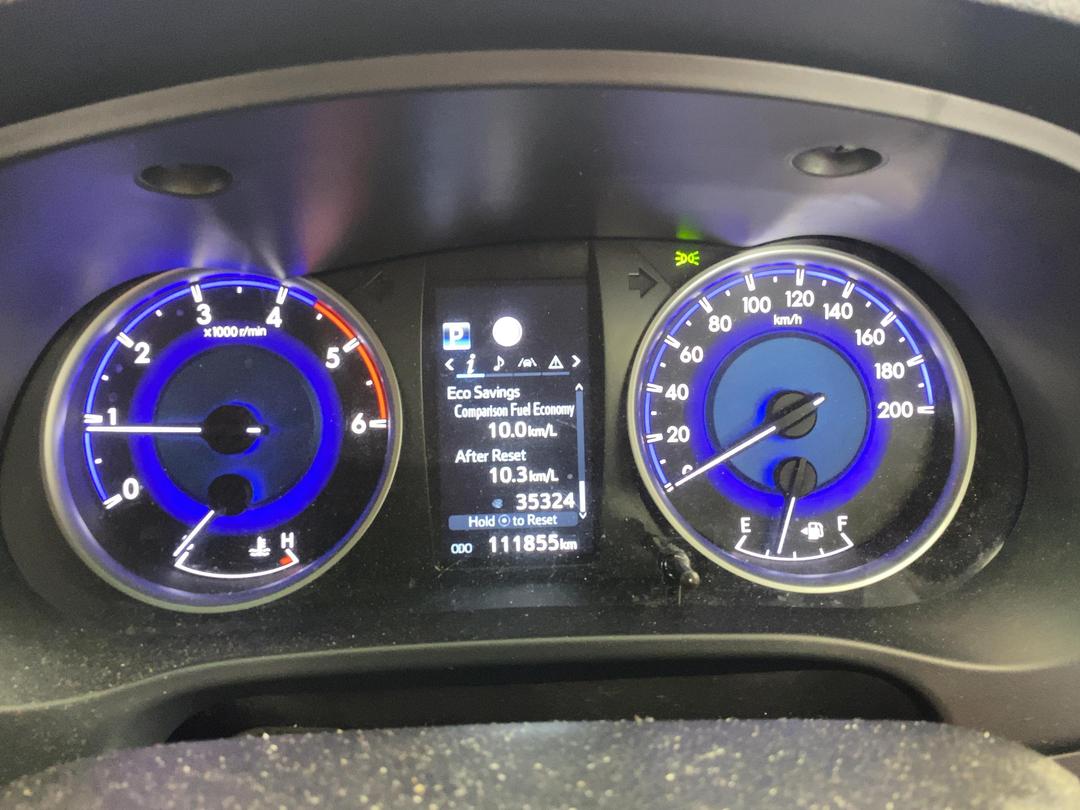 Photo '21' of Toyota Hilux