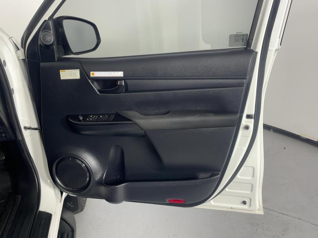 Photo '15' of Toyota Hilux