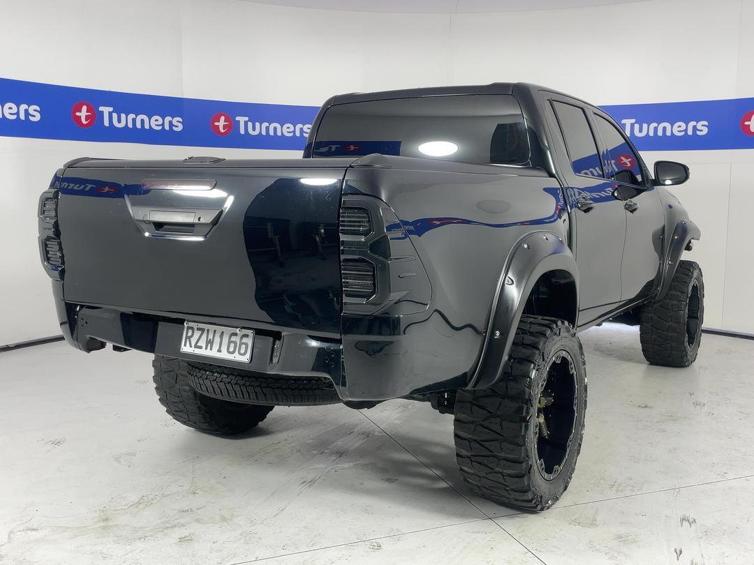 Photo '7' of Toyota Hilux