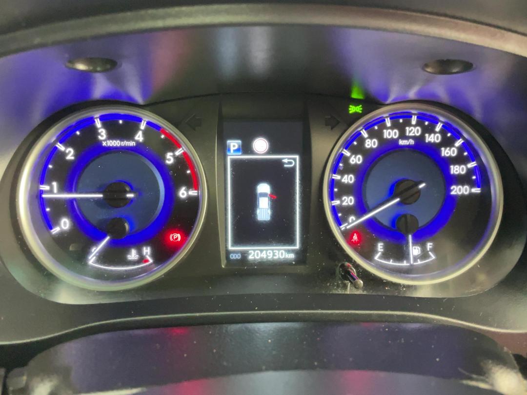 Photo '21' of Toyota Hilux