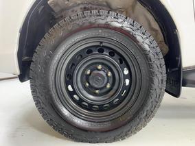 Photo '10' of Toyota Hilux
