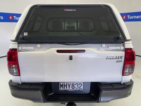 Photo '6' of Toyota Hilux