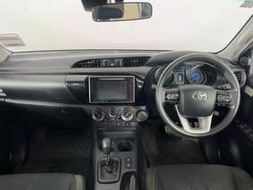Photo '17' of Toyota Hilux