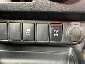 Photo '28' of Toyota Hilux