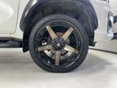 Thumbnail '9' of Toyota Hilux