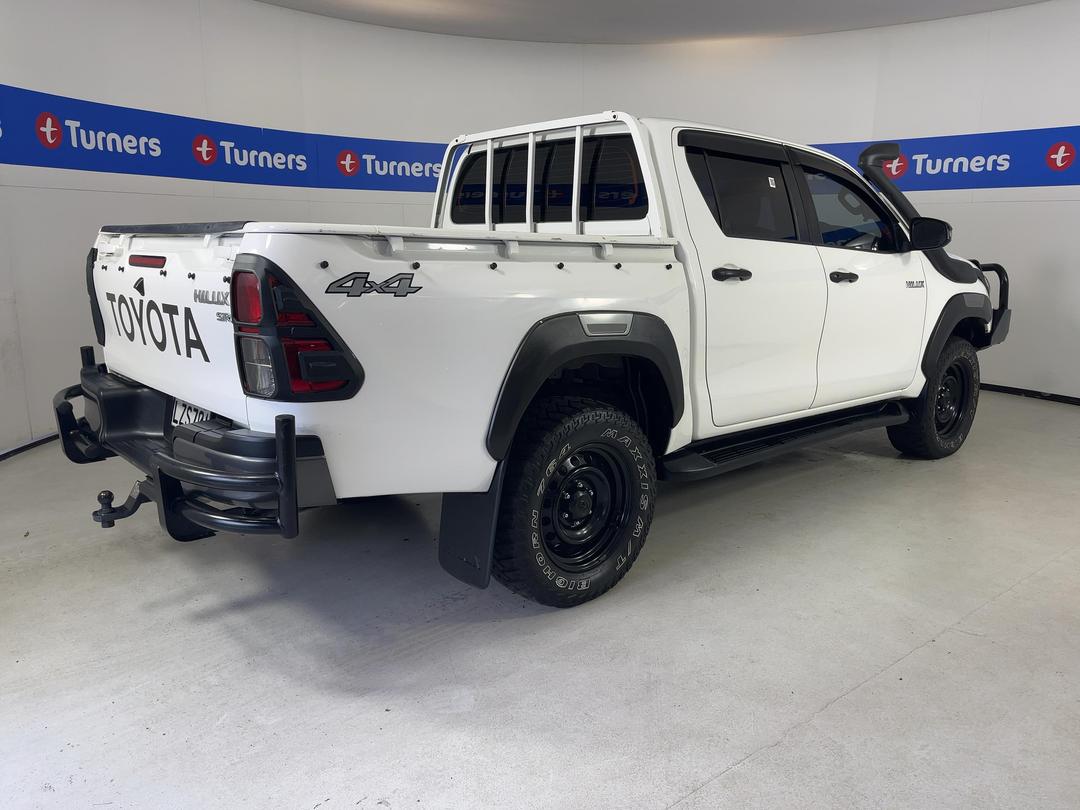 Photo '7' of Toyota Hilux