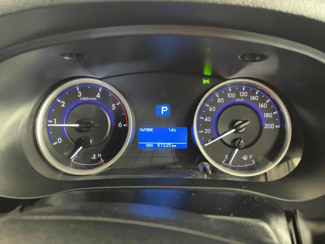 Photo '21' of Toyota Hilux