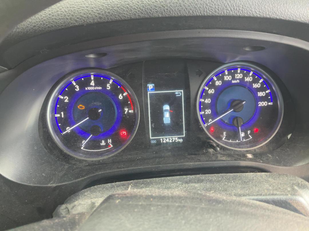 Photo '17' of Toyota Hilux WM DC Photo '17' of Toyota Hilux WM DC