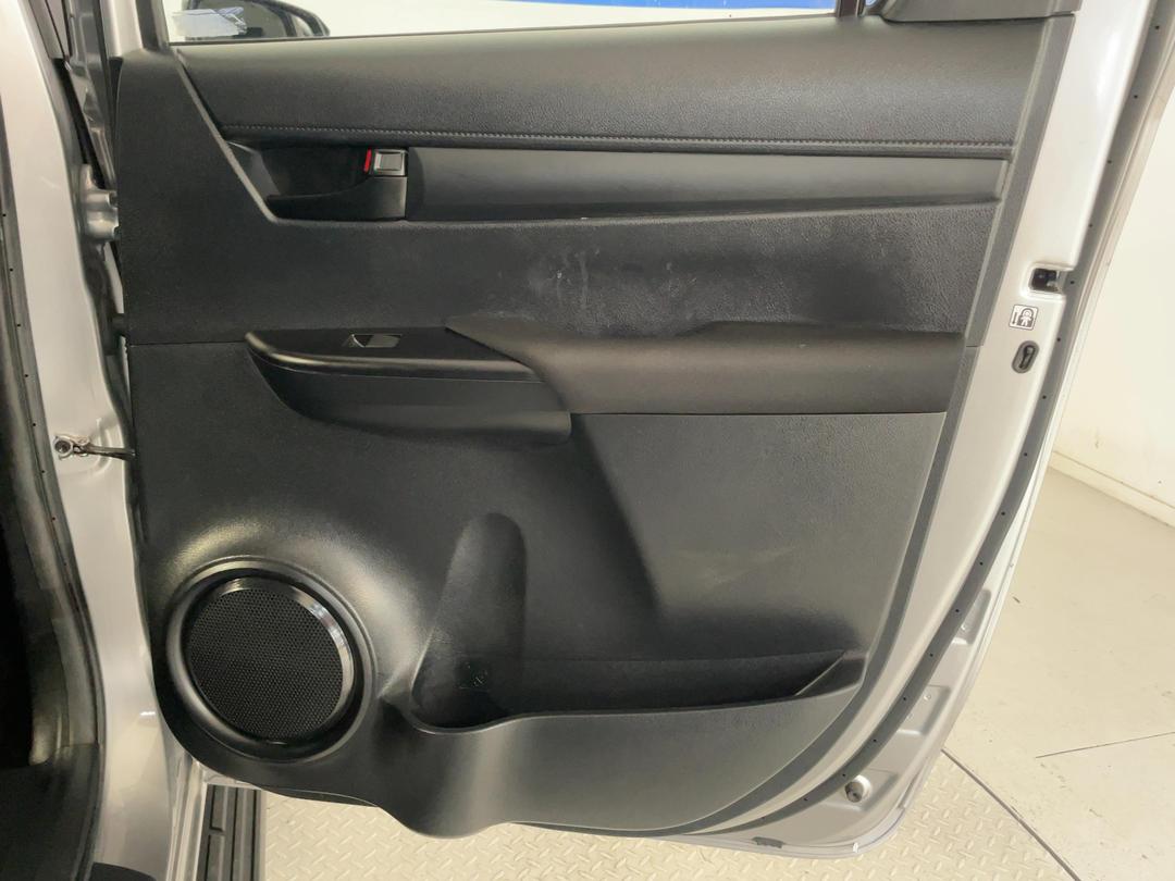 Photo '19' of Toyota Hilux