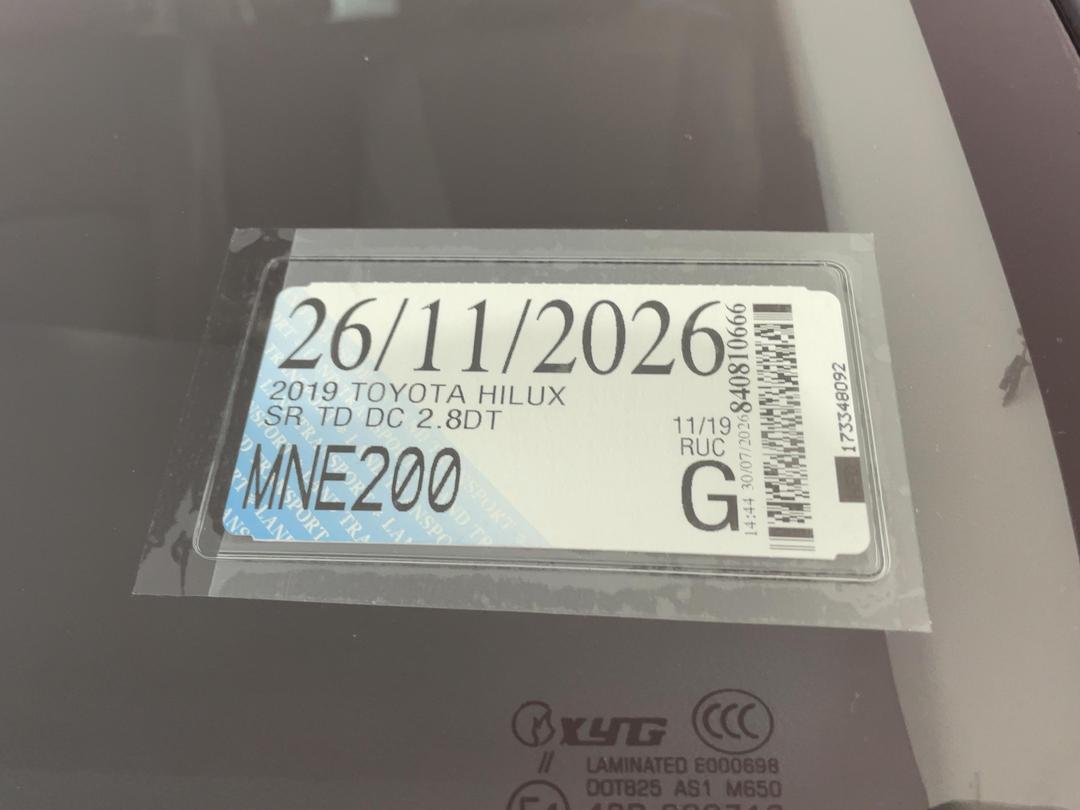 Photo '28' of Toyota Hilux