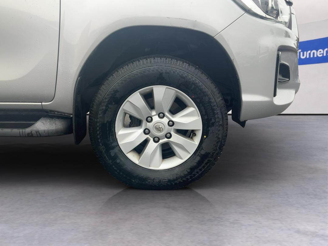 Photo '9' of Toyota Hilux
