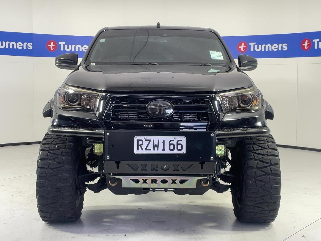 Photo '2' of Toyota Hilux