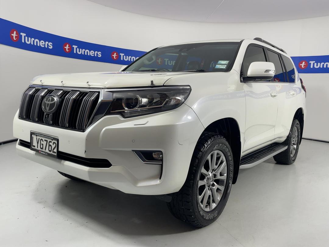 Photo '4' of Toyota Landcruiser Prado