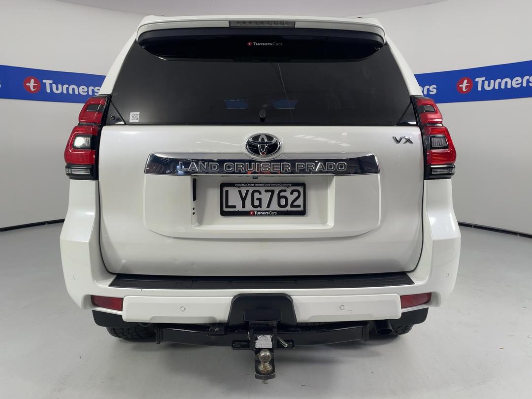 Photo '6' of Toyota Landcruiser Prado
