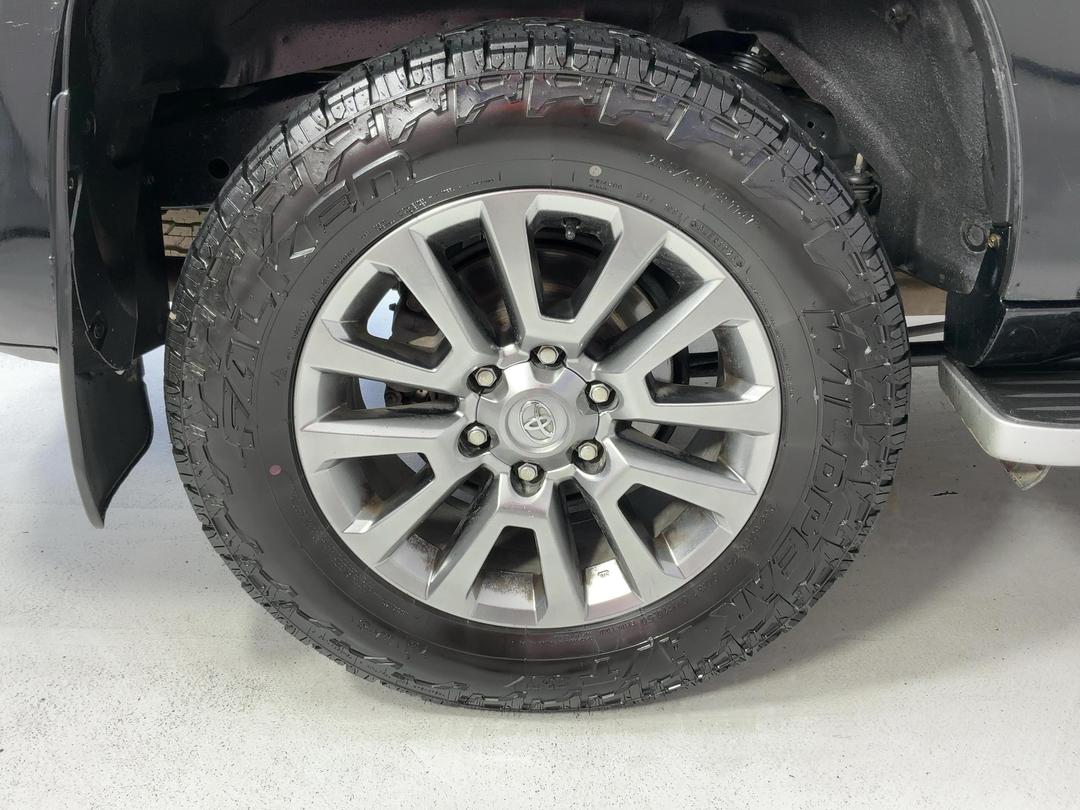 Photo '12' of Toyota Landcruiser Prado