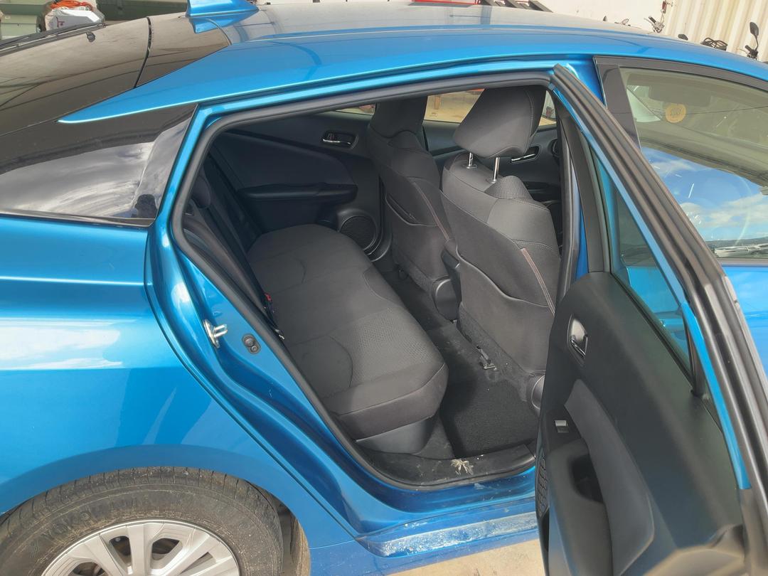 Photo '8' of Toyota Prius Hybrid