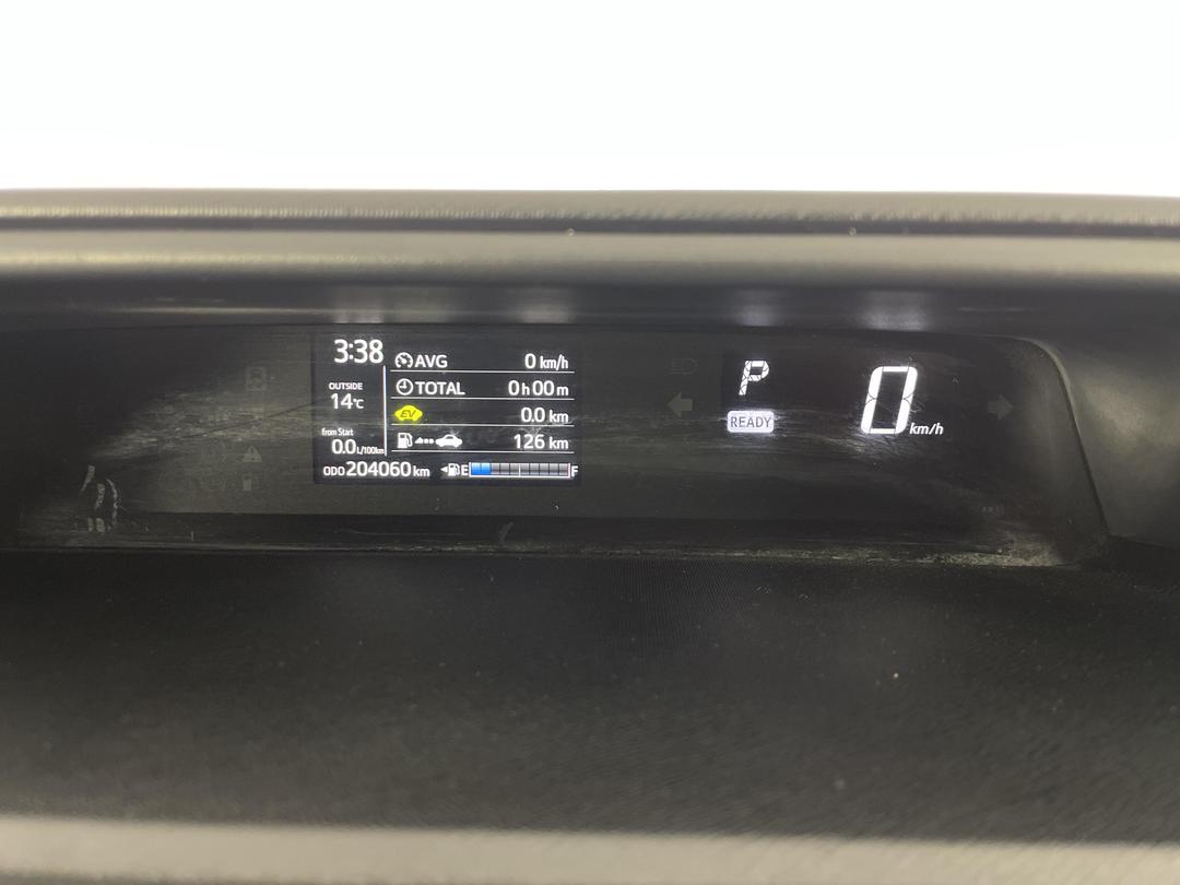 Photo '21' of Toyota Prius C