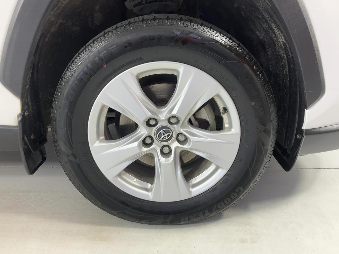 Photo '9' of Toyota Rav4